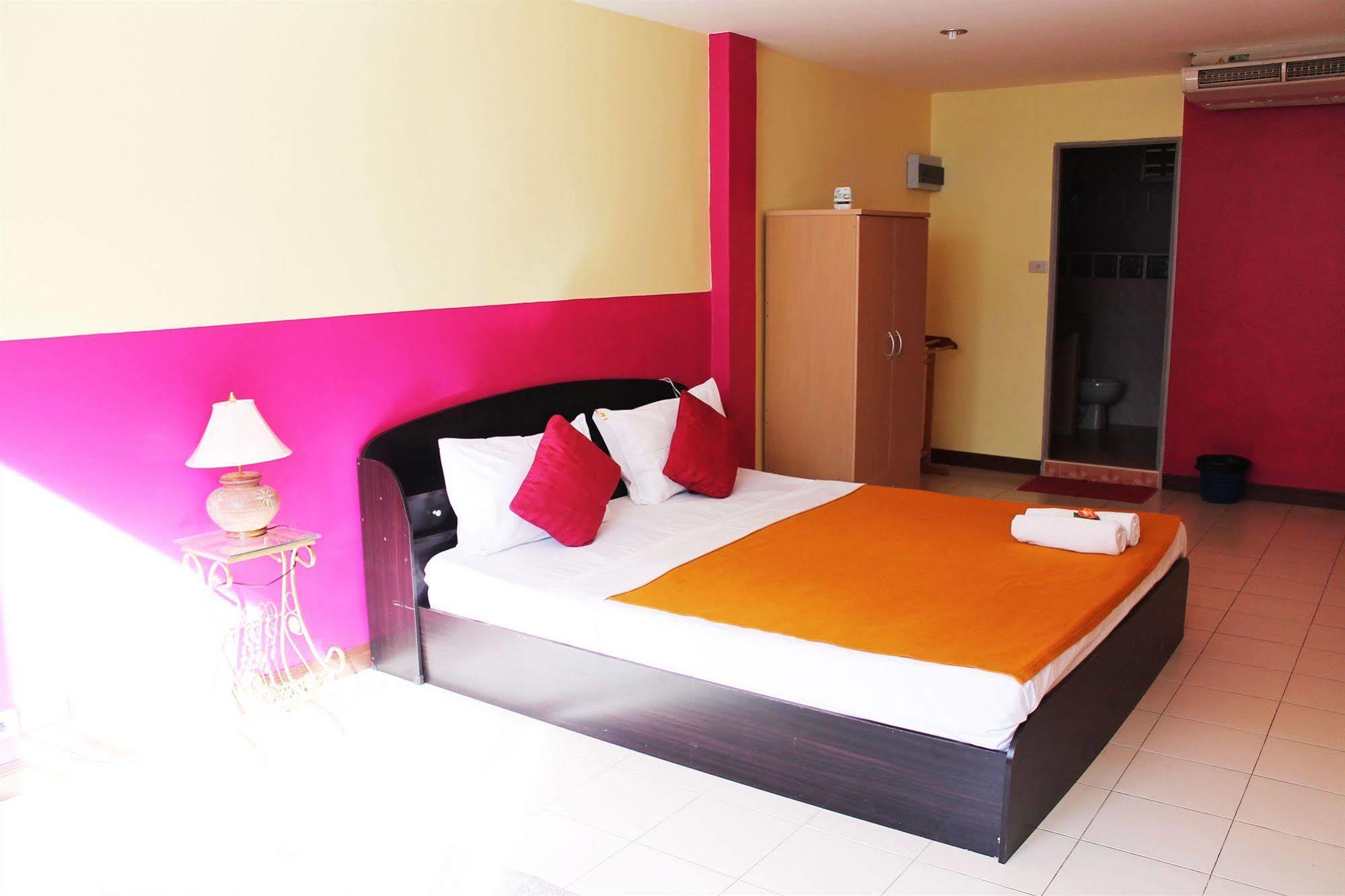 Welcome Marina Jomtien Beach Exteriör bild